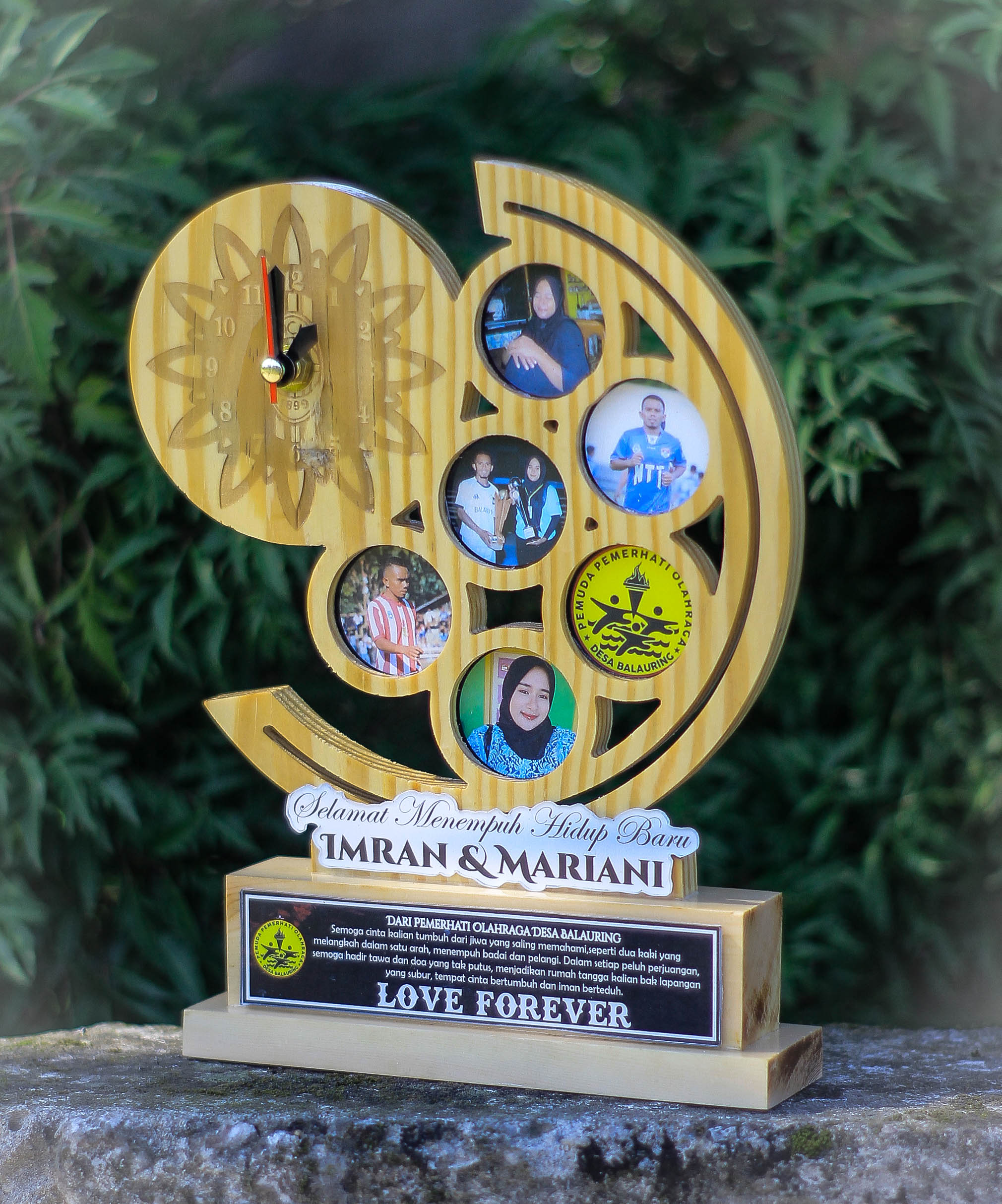 Jam Meja Artistic Free Custom Foto 